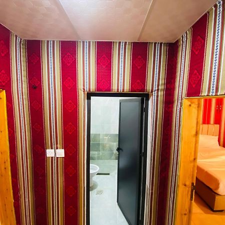 Wadi Rum Eagle Luxury Camp Luaran gambar