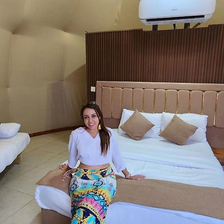 Wadi Rum Eagle Luxury Camp Luaran gambar