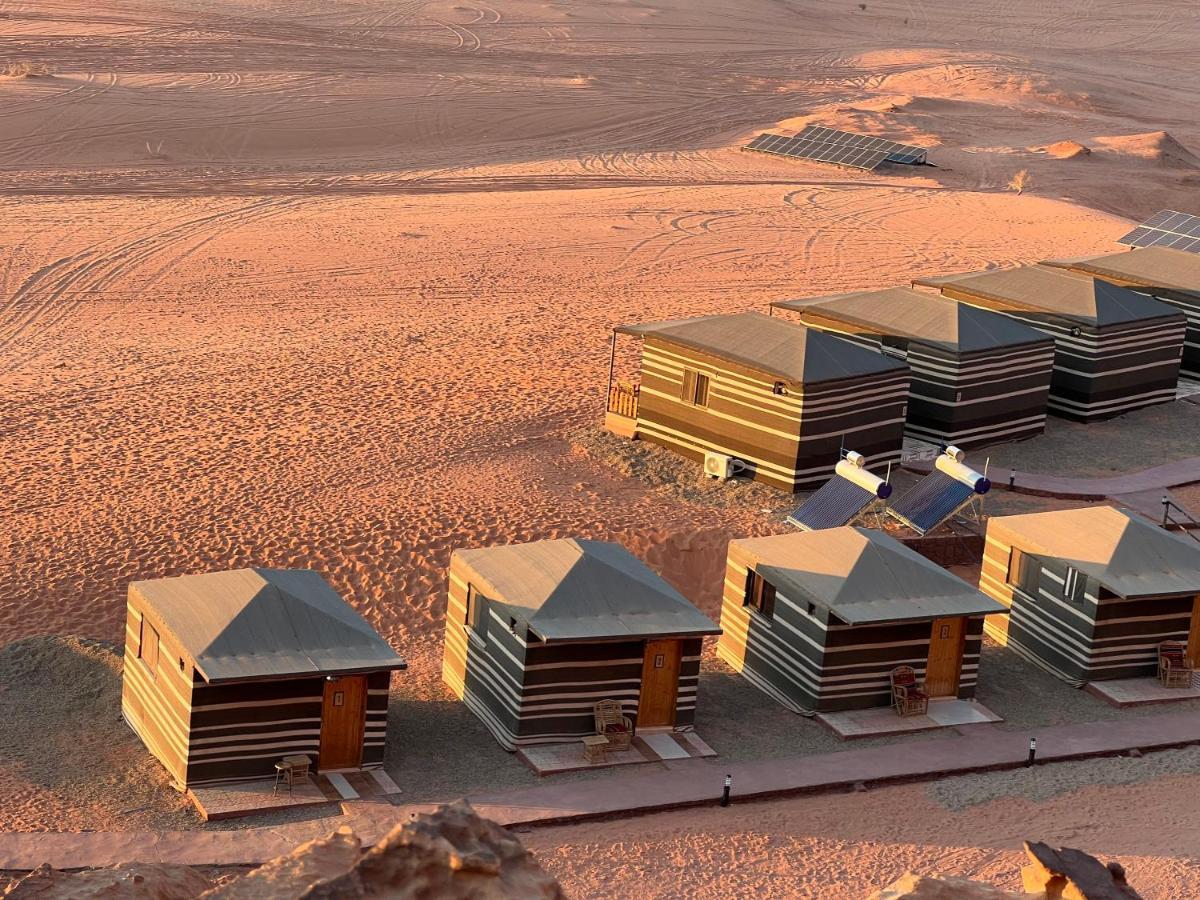 Wadi Rum Eagle Luxury Camp Luaran gambar
