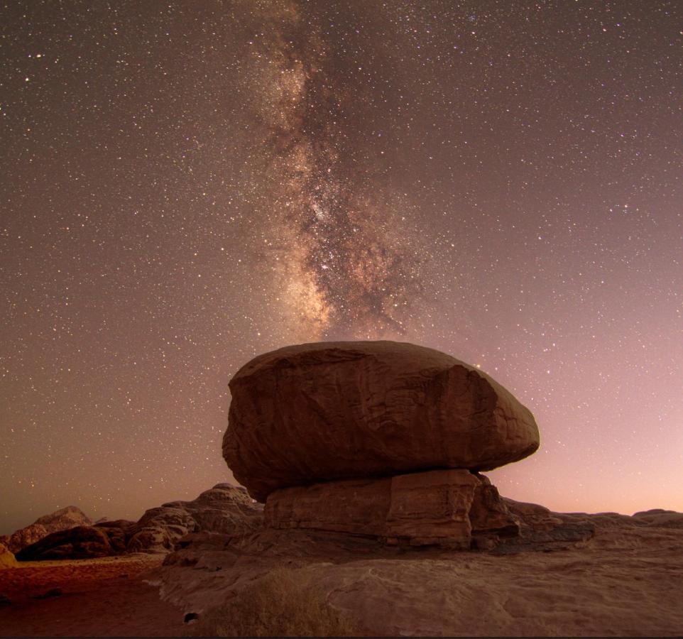 Wadi Rum Eagle Luxury Camp Luaran gambar